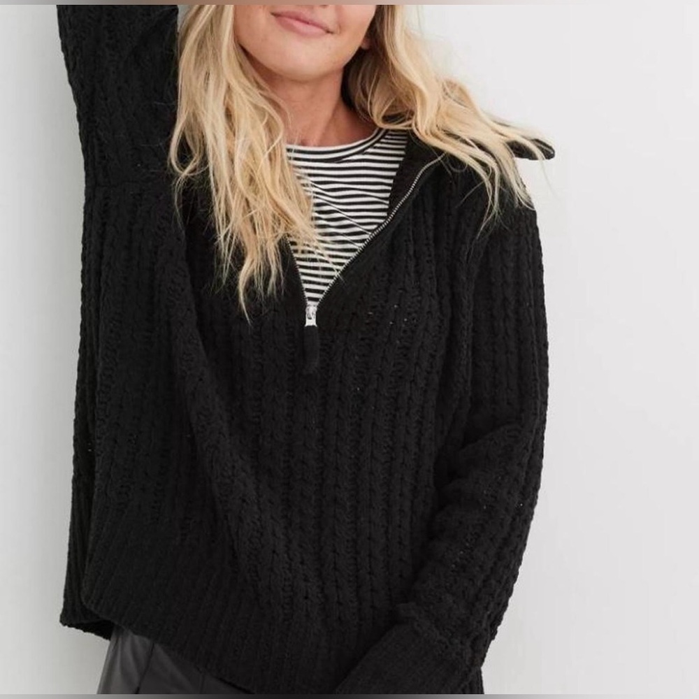 Aerie Cable Car Chenille Quarter Zip Chunky Black Knit Top